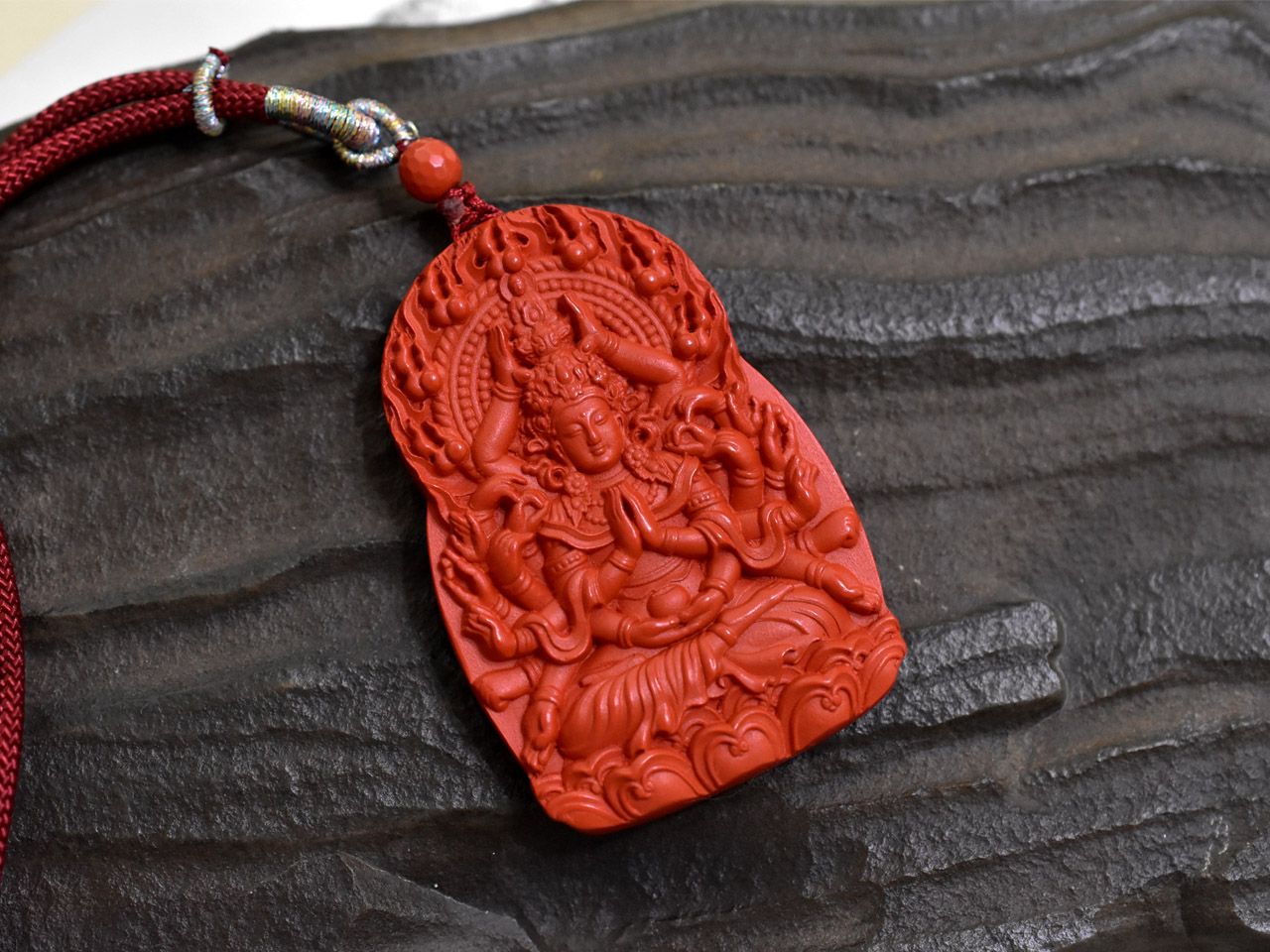 100%纯朱砂千手观音